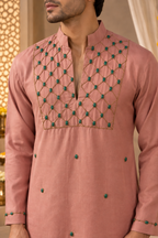 Kesar Kurta